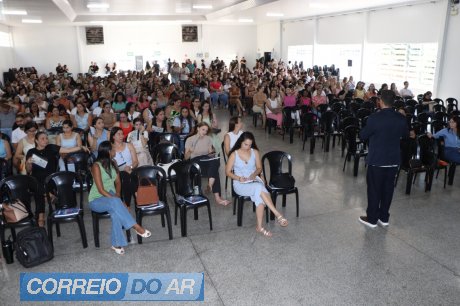 Abertura da Semana Pedagógica reuniu profissionais de educação na manhã desta quarta-feira